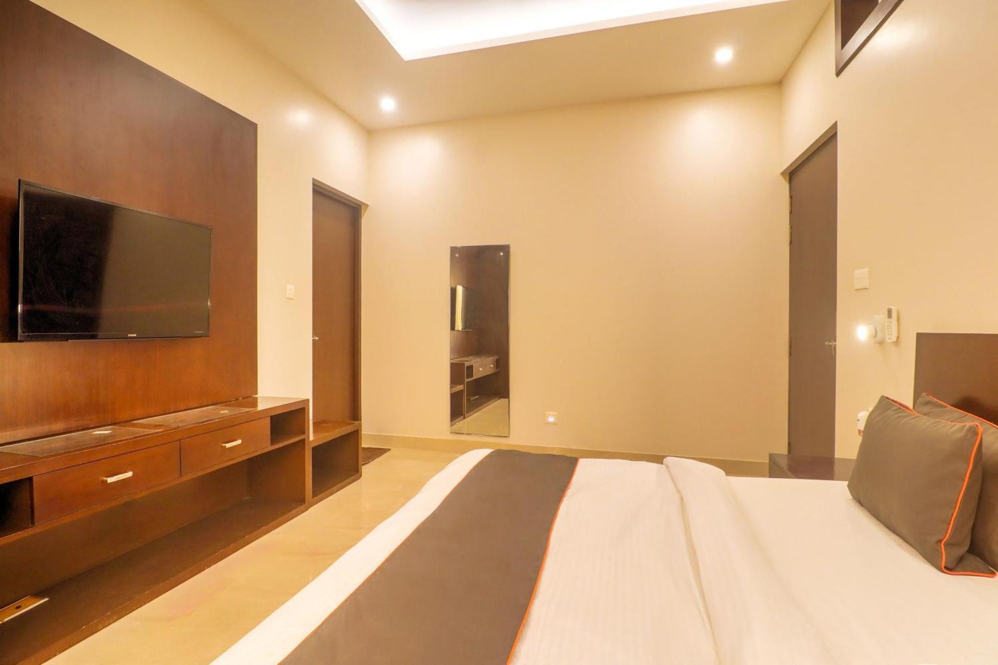 Townhouse Amaraa Farms Near Lulu Hypermarket Lucknow Luaran gambar